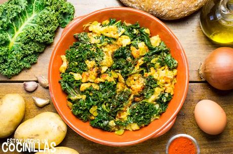Receta de kale con patatas, huevo y pimentón (kale a la extremeña) Receta de kale con patatas, huevo y pimentón (kale a la extremeña)