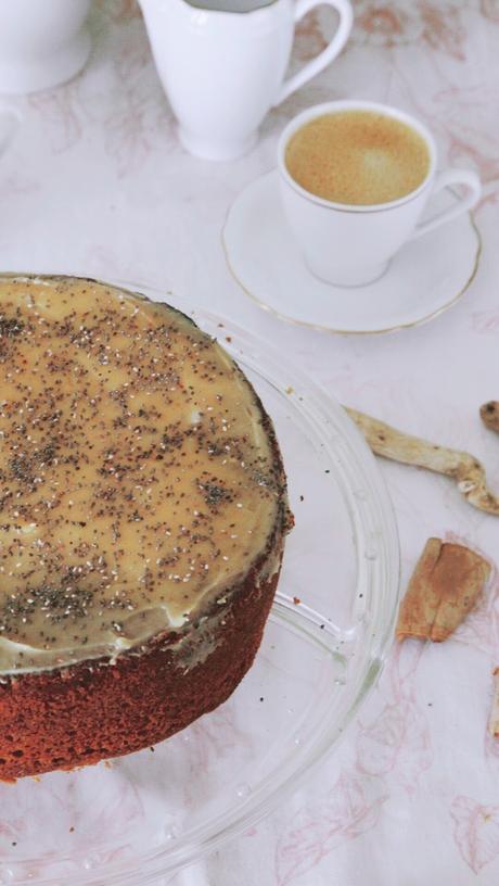 CARROT CAKE CON CREMA DE CACAHUETE