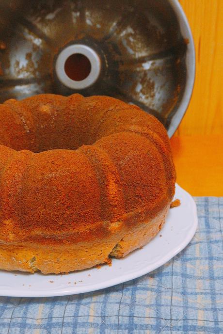 BUNDT CAKE DE AVELLANAS BUNDT CAKE DE AVELLANAS