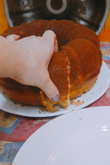 BUNDT CAKE DE AVELLANAS BUNDT CAKE DE AVELLANAS