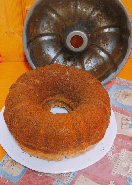 BUNDT CAKE DE AVELLANAS BUNDT CAKE DE AVELLANAS