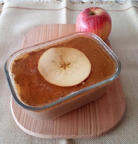 PATÉS DE HÍGADO DE CERDO, CON MANZANA Y LA PIMIENTA VERDE PATÉS DE HÍGADO DE CERDO, CON MANZANA Y LA PIMIENTA VERDE