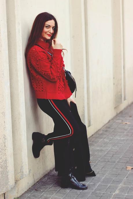 Como combinar unos leggins con rayas laterales Como combinar unos leggins con rayas laterales