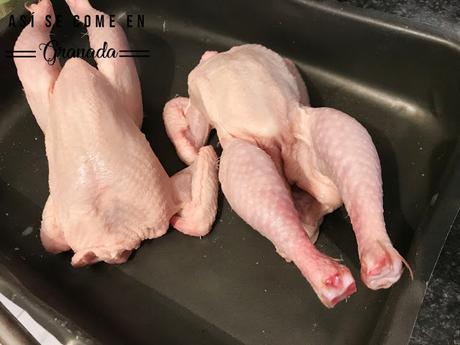 Picantones a la naranja con fruta confitada