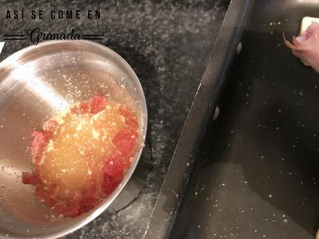 Picantones a la naranja con fruta confitada