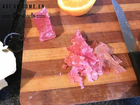 Picantones a la naranja con fruta confitada