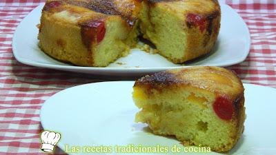 Receta fácil de pastel de melocotón en almíbar muy jugoso