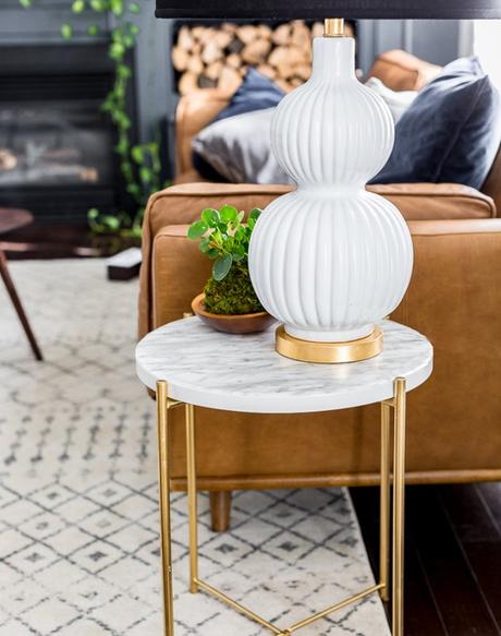 IKEAHACK con la mesa GLADOM de IKEA IKEAHACK con la mesa GLADOM de IKEA