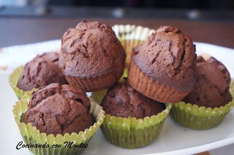 Magdalenas de chocolate Magdalenas de chocolate