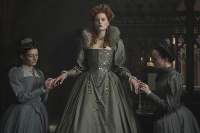 María Reina de Escocia, Poder contra feminidad