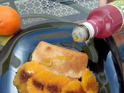 NARANJAS CON ACEITE DE OLIVA VIRGEN EXTRA, AZÚCAR Y PAN