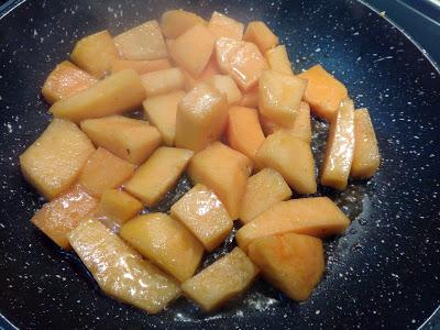 CALABAZA FRITA EN CHANFAINA CON MORCILLA