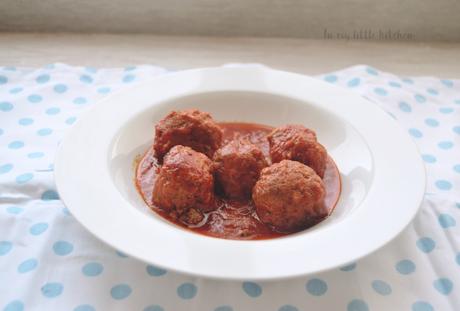 Lo que te salga de la olla (lenta)- Albóndigas con tomate Lo que te salga de la olla (lenta)- Albóndigas con tomate