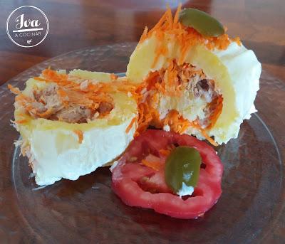 Arrollado de papa y atún