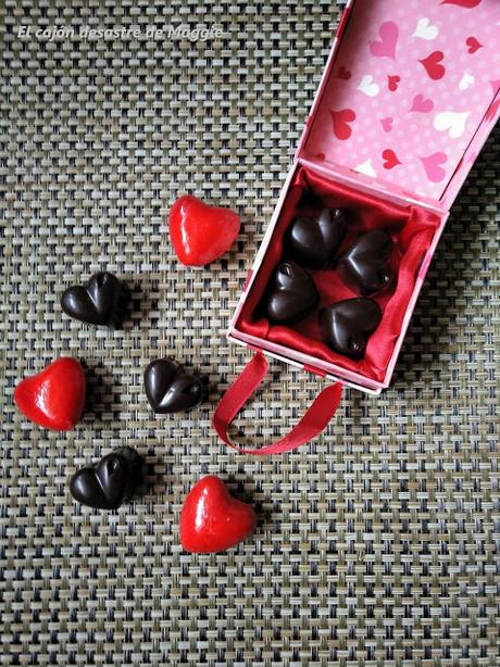 BOMBONES PICANTES...¡Y NOS VAMOS DE TURISTEO!