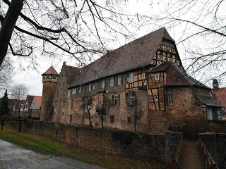 BOMBONES PICANTES...¡Y NOS VAMOS DE TURISTEO!