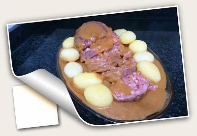 REDONDO DE CERDO RELLENO CON SALSA DE SETAS REDONDO DE CERDO RELLENO CON SALSA DE SETAS