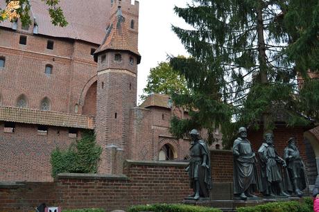 Castillo de Marlbork, la fortaleza roja