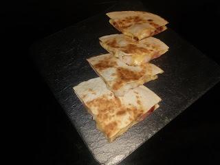 QUESADILLA DE GAMBAS CON BACON