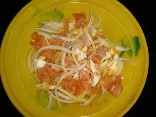 ENSALADA DE TOMATE Y CEBOLLA CON MOSTAZA