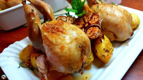 Codornices con papas al ajillo