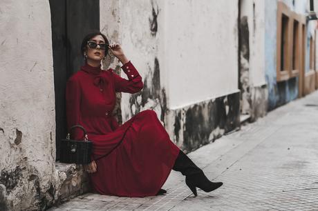 RED MIDI DRESS