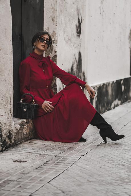 RED MIDI DRESS