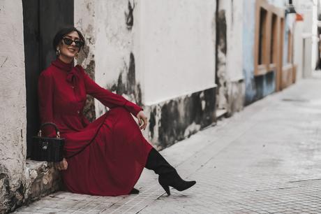 RED MIDI DRESS