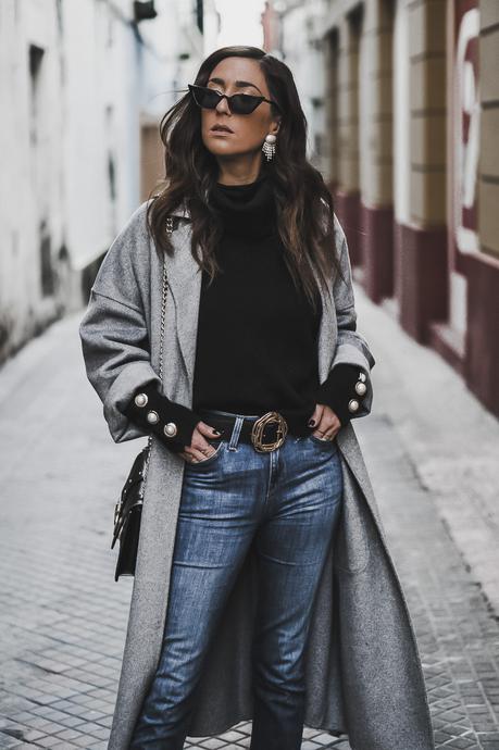HOW TO STYLE: GREY COAT HOW TO STYLE: GREY COAT