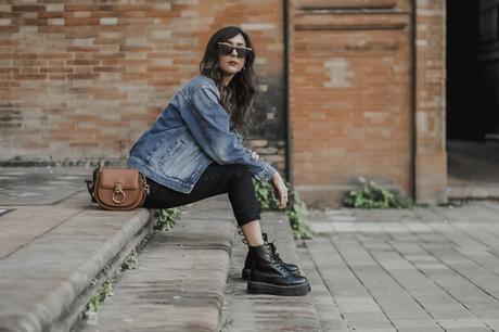HOW TO STYLE: DENIM JACKET+ DR MARTENS JADON HOW TO STYLE: DENIM JACKET+ DR MARTENS JADON