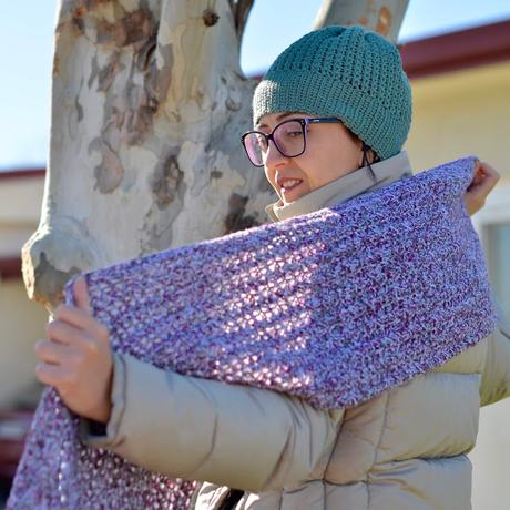 Bufanda y gorros.