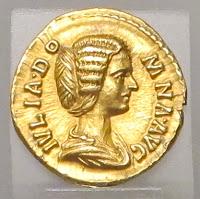 Yo Julia, Santiago POsteguillo, Libros belicos