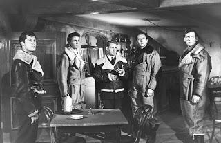 JOANA DE PARÍS (Joan of Paris) (USA, 1942) Bélica, Intriga