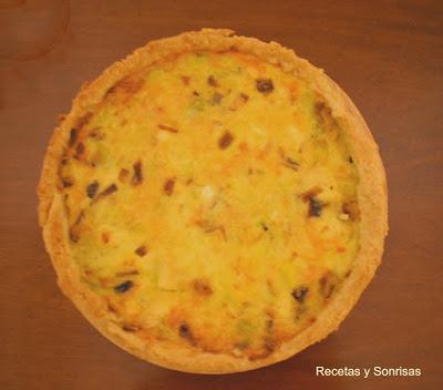 QUICHE DE POLLO CON PUERROS Y CURRY