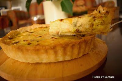 QUICHE DE POLLO CON PUERROS Y CURRY