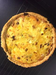 QUICHE DE POLLO CON PUERROS Y CURRY QUICHE DE POLLO CON PUERROS Y CURRY