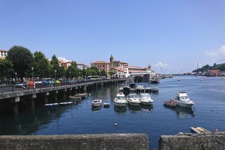 Bermeo, pueblo pesquero de la costa vasca.