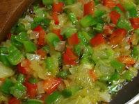 HABICHUELAS CON SEPIA Y ALMEJAS