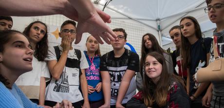 Señora, lo pagamos todos