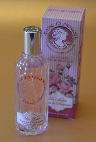 Una piel hidratada y suavemente perfumada con las Leches Corporales de JEANNE EN PROVENCE