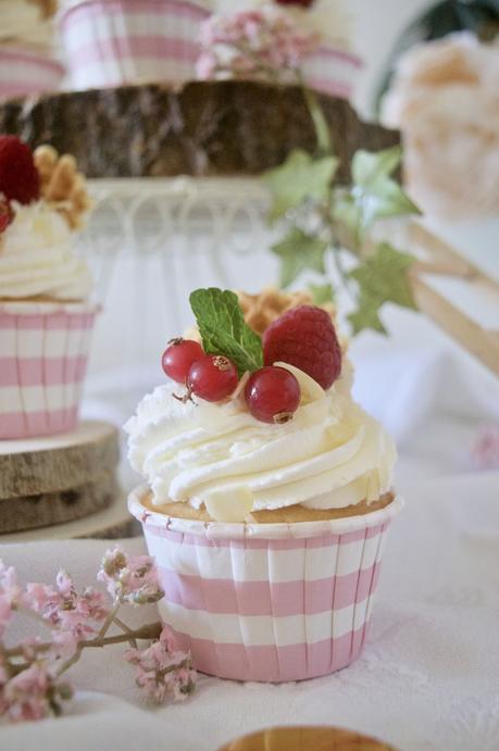 Cupcakes de almendra y amaretto con crema suave de mascarpone {El Ratoncito Pérez} #unagalletauncuento Cupcakes de almendra y amaretto con crema suave de mascarpone {El Ratoncito Pérez} #unagalletauncuento