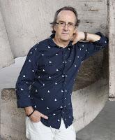 A tumba abierta. Alfonso Domingo