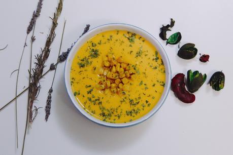 CREMA DE ZANAHORIAS CON MAIZ