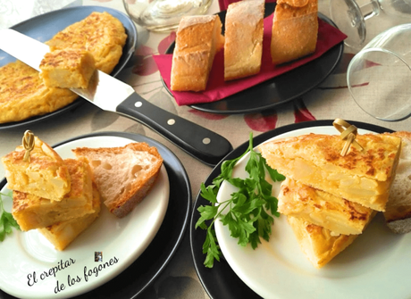 TORTILLA DE PATATAS CON CEBOLLA CARAMELIZADA TORTILLA DE PATATAS CON CEBOLLA CARAMELIZADA