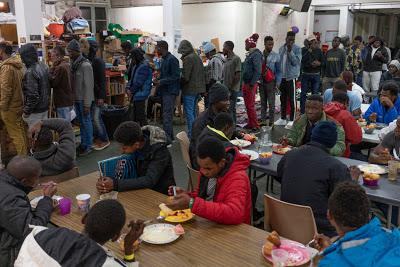 El alcalde francés que refugia a migrantes. El alcalde francés que refugia a migrantes.