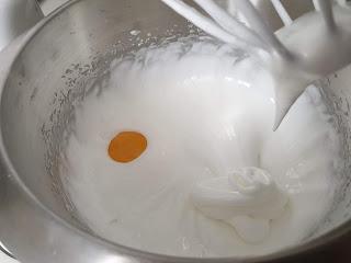 MOSTACHONES DE UTRERA MOSTACHONES DE UTRERA