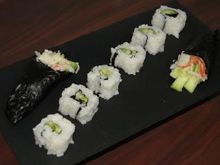 SUSHI TEMAKI Y CALIFORNIA ROLLS
