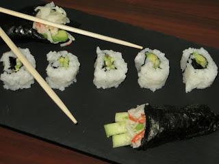 SUSHI TEMAKI Y CALIFORNIA ROLLS