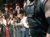 Vince McMahon preocupado Undertaker
