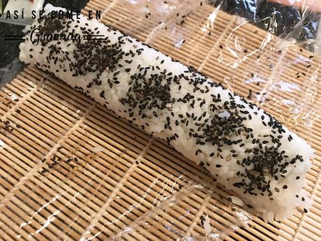 California rolls, Chicken roll